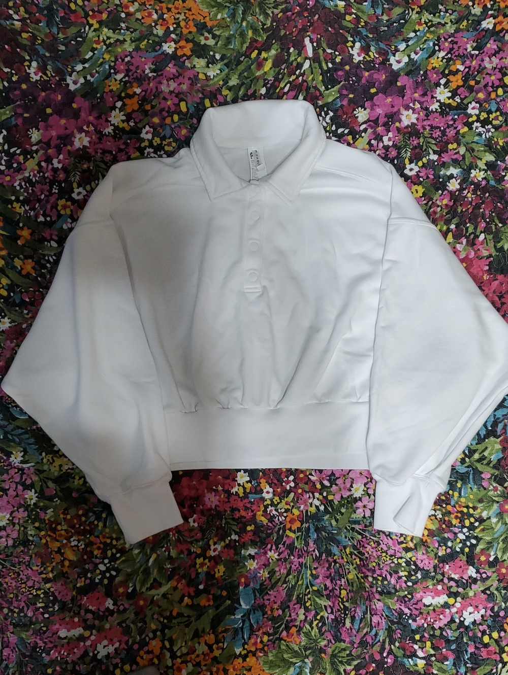 fabletics white polo collar crop top sweatshirt size xl